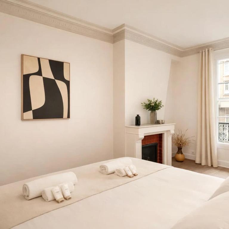 Fabulous property near Pantheon with lift - Appartement - 28