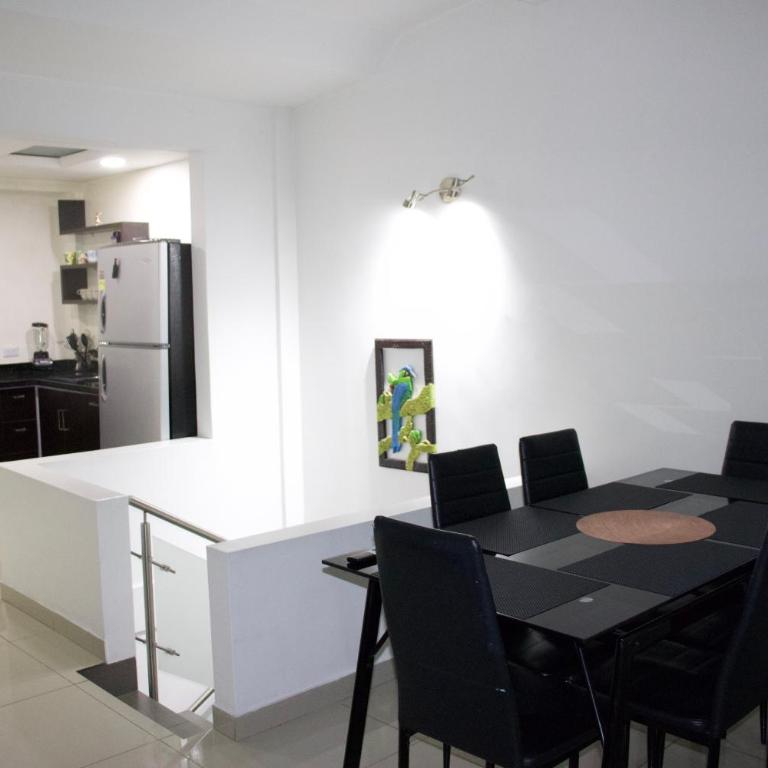 Casa Privada Montenegro - Four-Room Apartment - 2