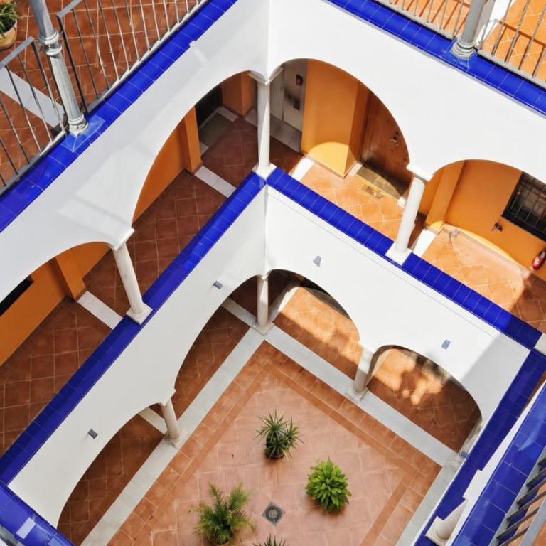 Feria Palace Apartment - Apartment - auf 2 Etagen - 3