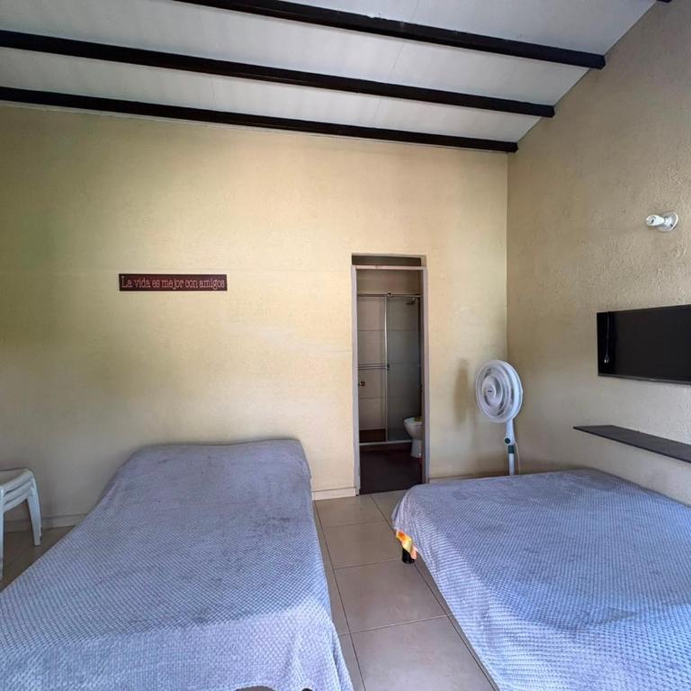 AKUARELA APARTAMENTOS CAMPESTRES Ibagué - Habitación cuádruple - 1