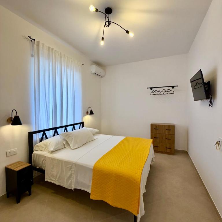 IconicArt - Tourist Accommodation - Camera Matrimoniale Deluxe - 4