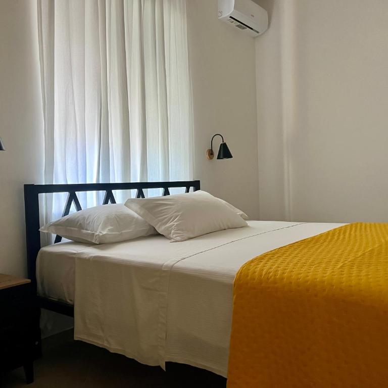 IconicArt - Tourist Accommodation - Camera Matrimoniale Deluxe - 1