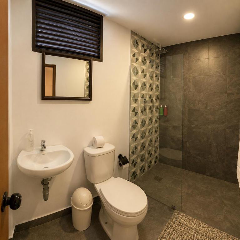 Luum Guest House Manila - Standard Double Room - 3