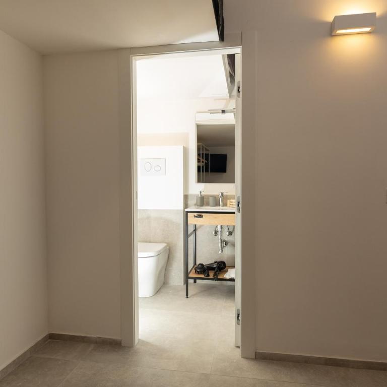 Al Porto Rooms Porto Empedocle 1 - Camera King con Balcone - 37