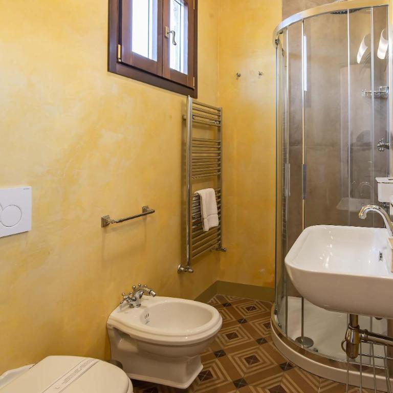 Palazzo Gherardi - Four-Bedroom Deluxe Apartment - 8