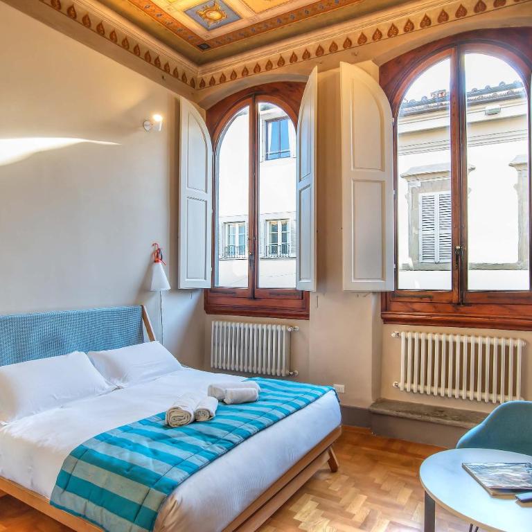 Palazzo Gherardi - Four-Bedroom Deluxe Apartment - 1
