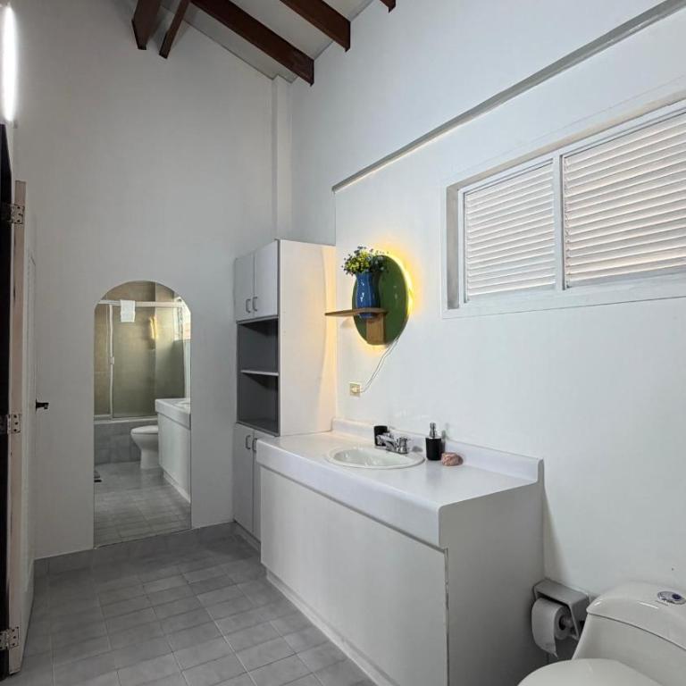 HOSTARA ALOJAMIENTO Casa Sereno - Apartamento Estándar - 23