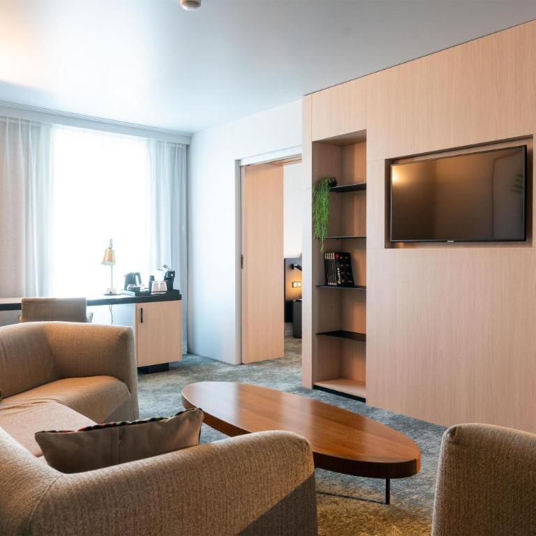 Best Western Premier Le Masq Hotel - Suite Lit King-Size Prestige - Balnéo - 9