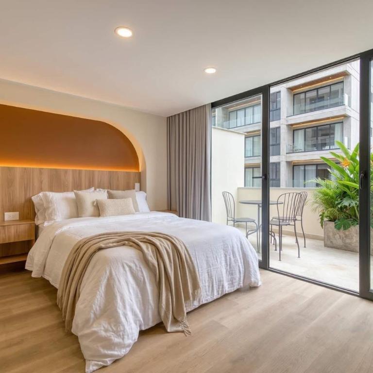 Edificio Passiflora Luxury Suite - Two-Bedroom Apartment with Balcony and Terrace - 20