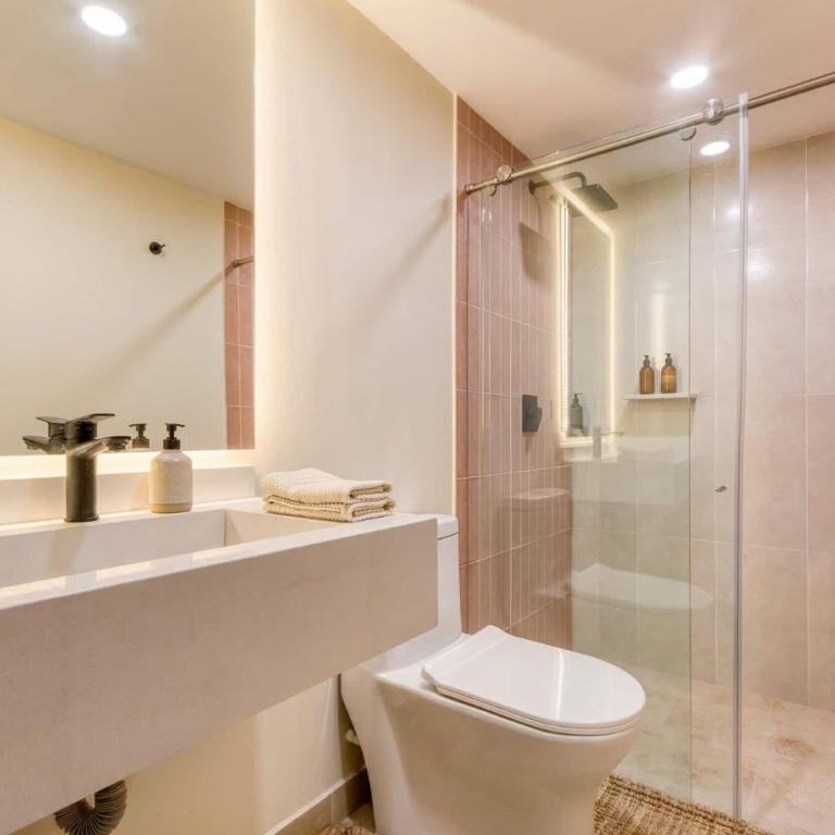 Edificio Passiflora Luxury Suite - Two-Bedroom Apartment with Balcony and Terrace - 22