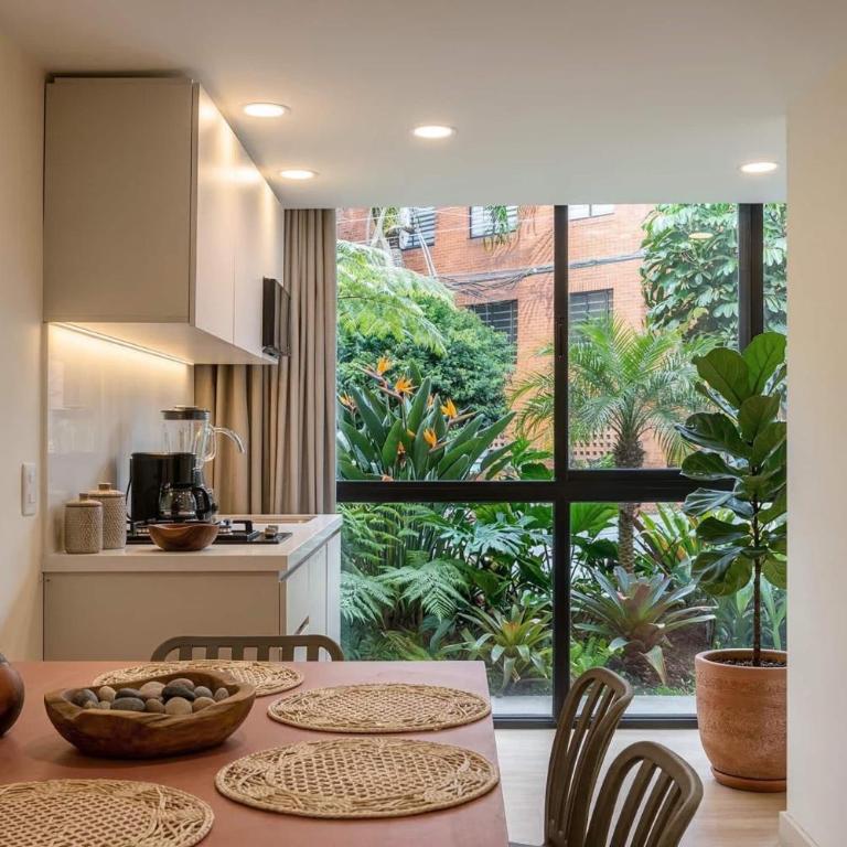 Edificio Passiflora Luxury Suite - Two-Bedroom Apartment - 13
