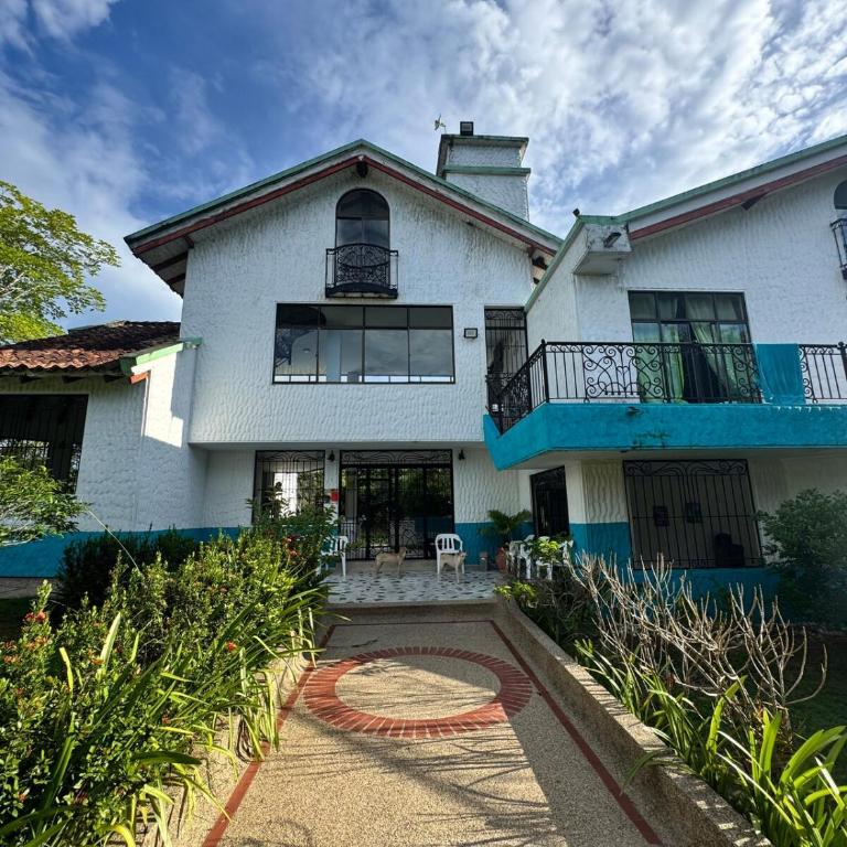 Villa Alejandra La Guitarra value for 20 people - Casa de 4 dormitorios - 16