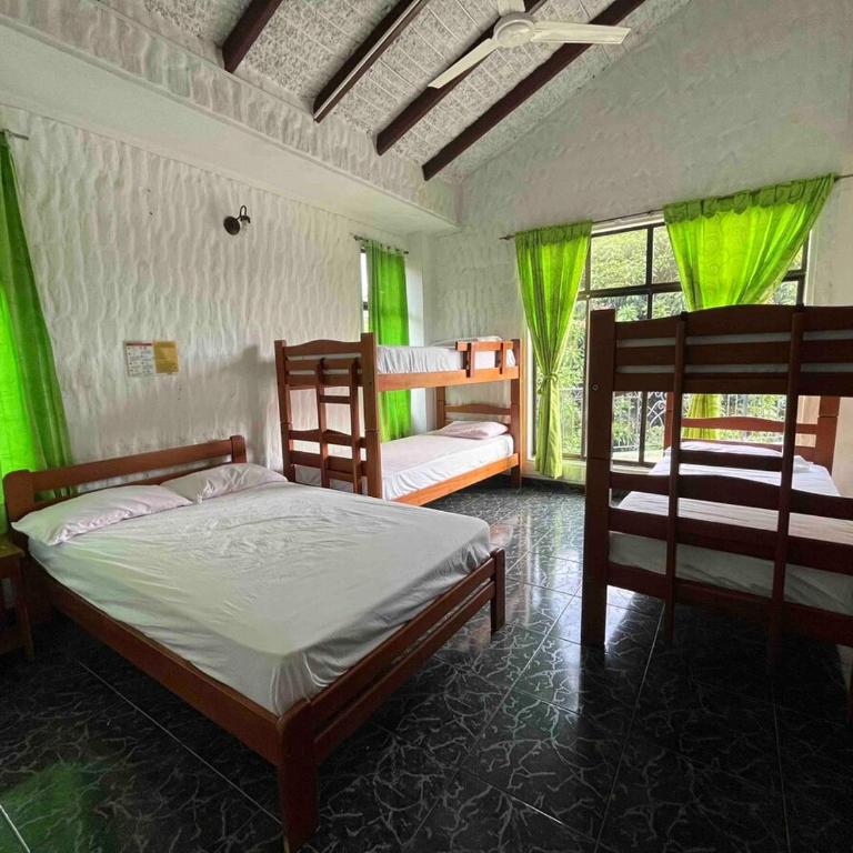 Villa Alejandra La Guitarra value for 20 people - Casa de 4 dormitorios - 20