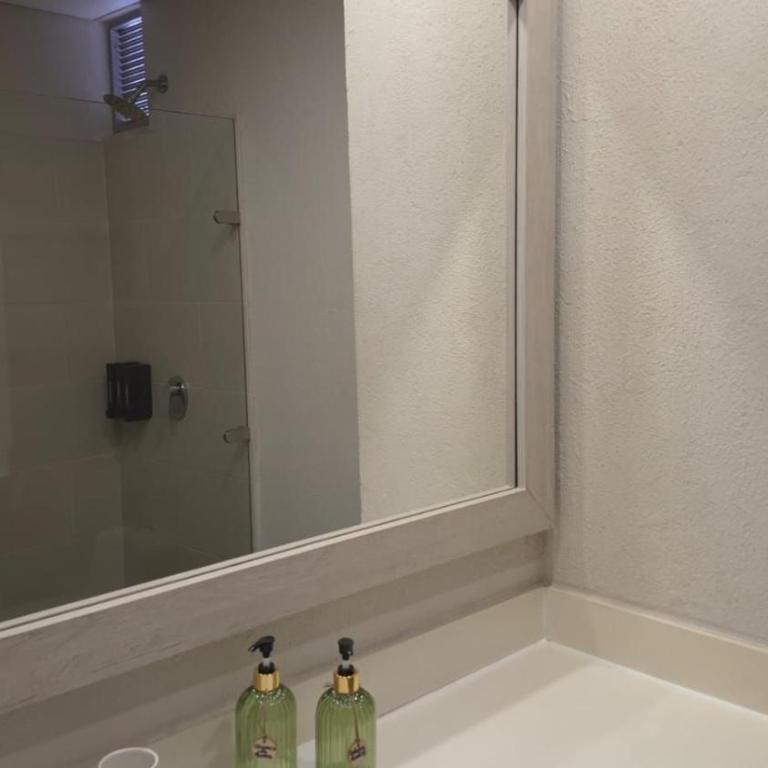 1 Bedroom by the sea. Private Jacuzzi - Apartment - 19