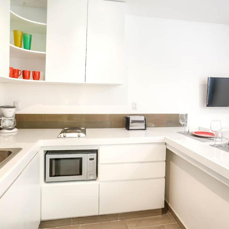 Valentina Suites by Las Flores Vacation Rentals - Klassisches Apartment mit 1 Schlafzimmer und Kingsize-Bett - 2