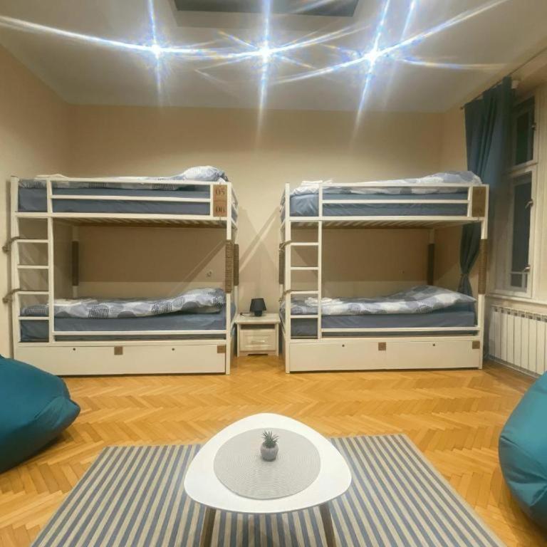 FG Boutique Hostel - Bed in 4-Bed Dormitory Room - 5