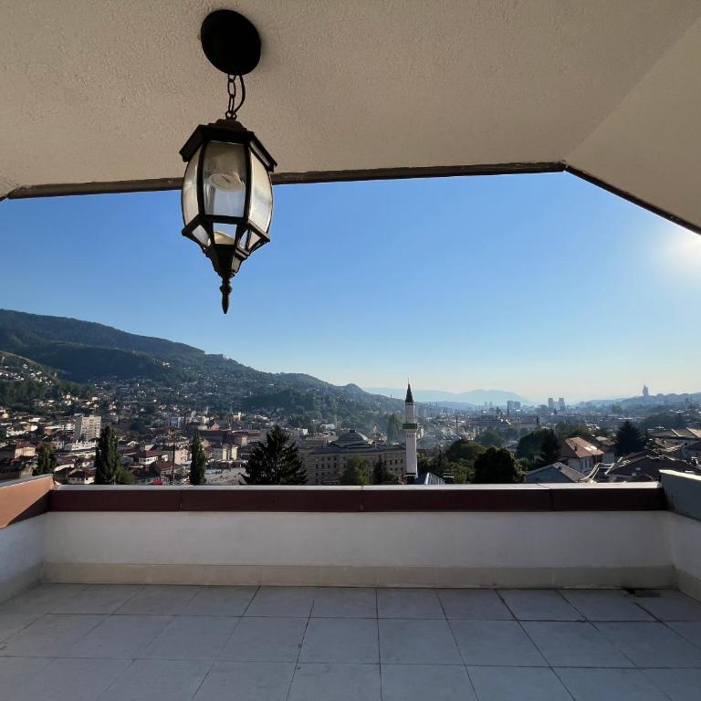 360 View - Haus mit 4 Schlafzimmern - 1
