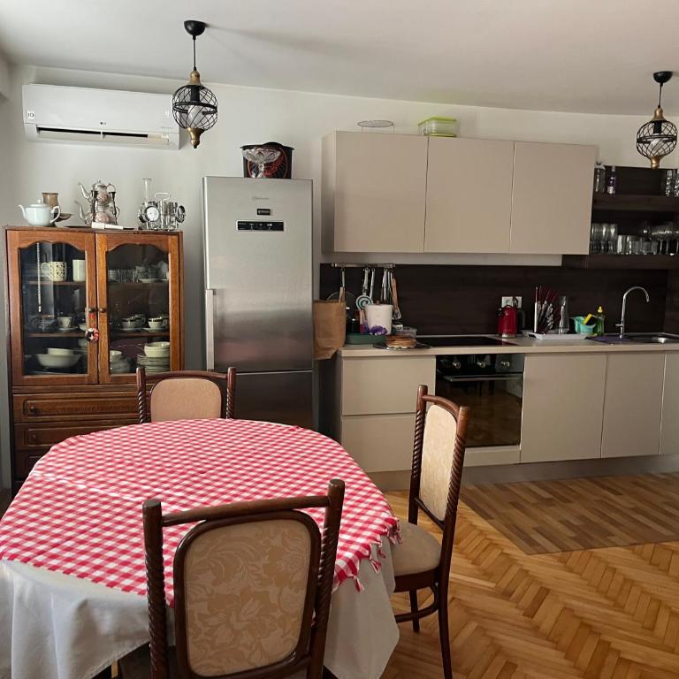 360 View - Haus mit 4 Schlafzimmern - 24