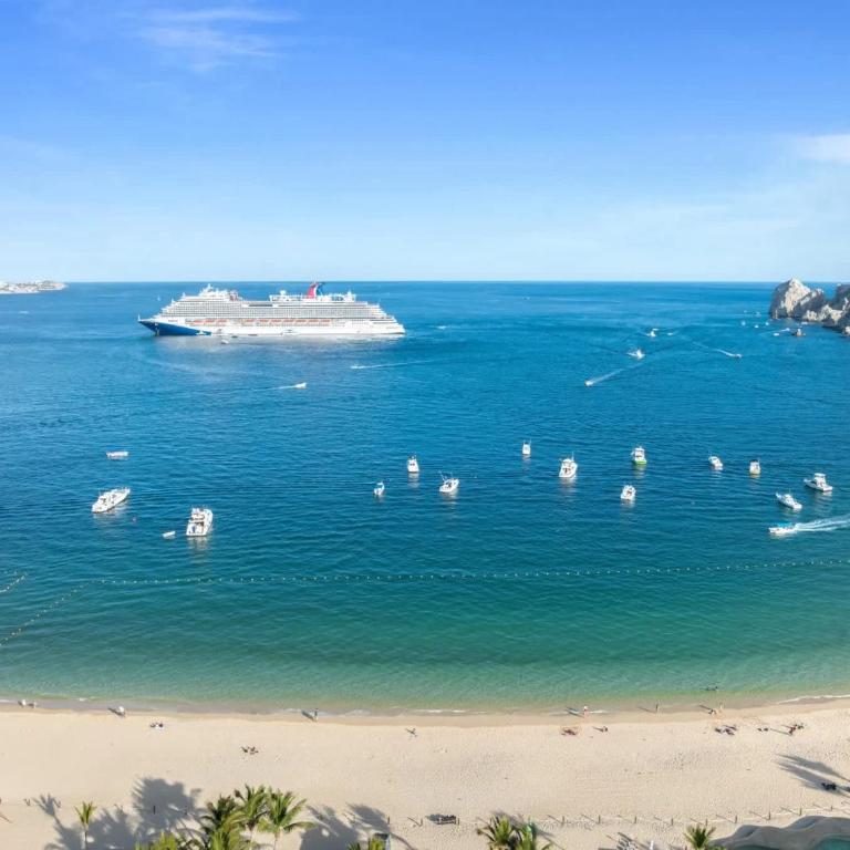 Medano Beach Cabo Resort 3 bedroom steps to marina - Villa - 32