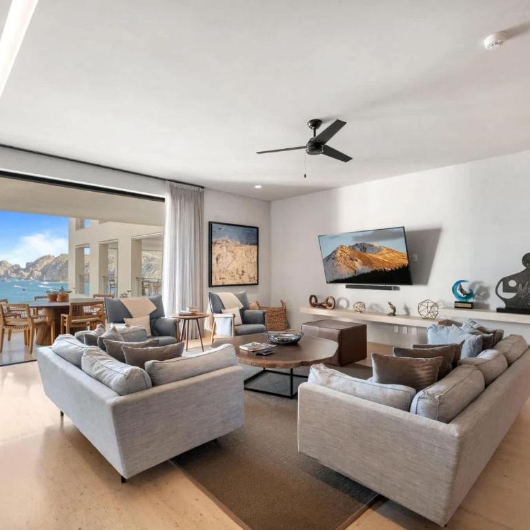Medano Beach Cabo Resort 3 bedroom steps to marina - Villa - 63