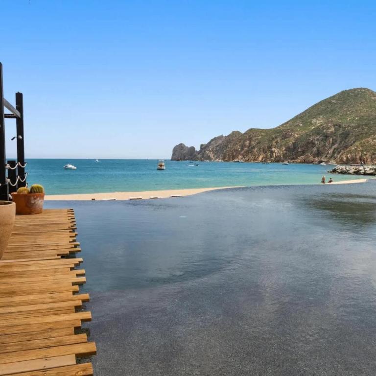 Medano Beach Cabo Resort 3 bedroom steps to marina - Villa - 72