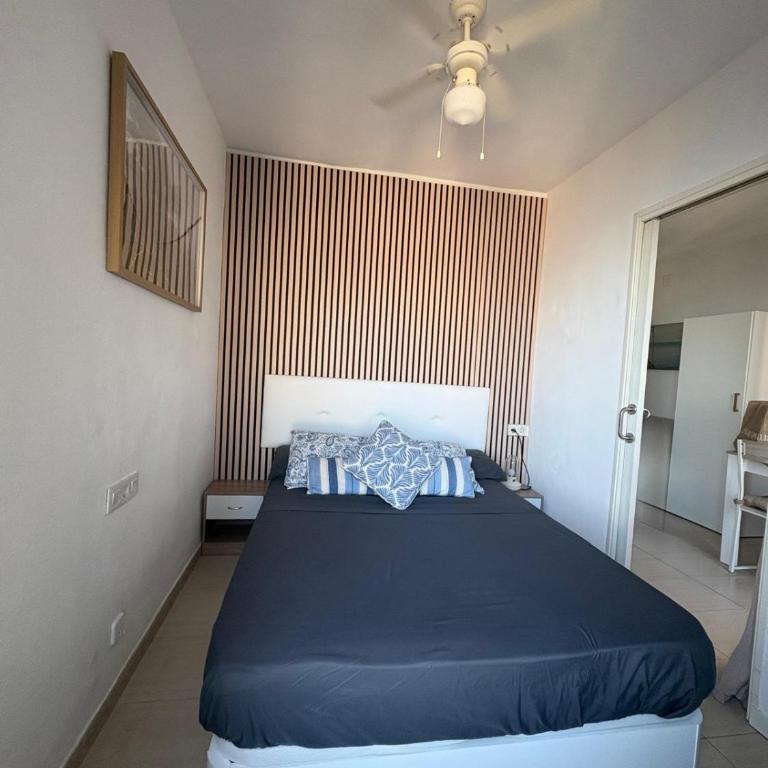 Aloha Paradise Beach - One-Bedroom Apartment with Sea View and Balcony - 6