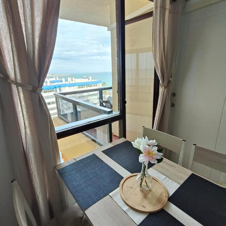 Aloha Paradise Beach - One-Bedroom Apartment with Sea View and Balcony - 20