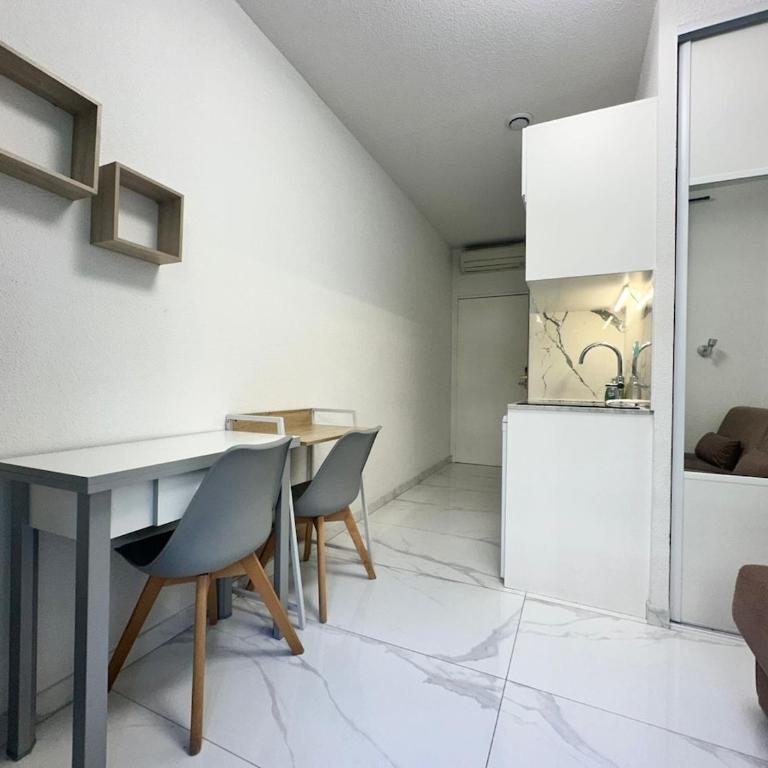 HORIZON BLEU 5 Air conditioning GARDEN 3 minutes beach - Studio - 16