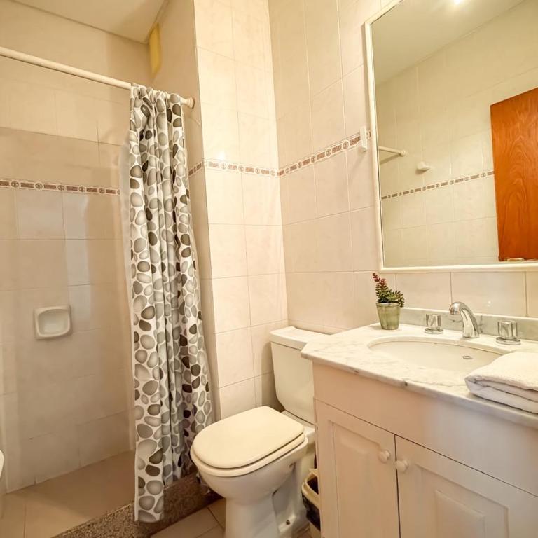 Apartment with garage, ideal for a family in Salta - Apartamento de 2 dormitorios - 17