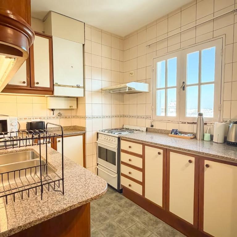 Apartment with garage, ideal for a family in Salta - Apartamento de 2 dormitorios - 16