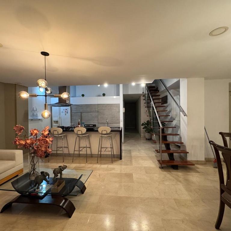 Penthouse in Medellín Jacuzzi Terrace and 360Degree View - Apartment - 5