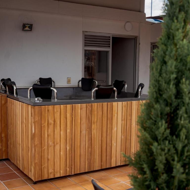 Penthouse in Medellín Jacuzzi Terrace and 360Degree View - Apartment - 19