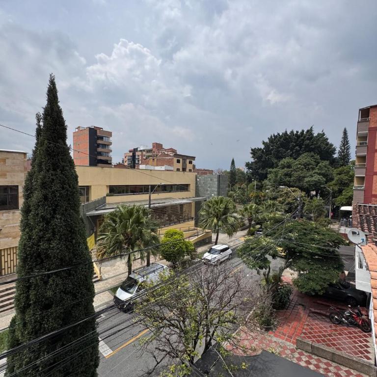 Penthouse in Medellín Jacuzzi Terrace and 360Degree View - Apartment - 22