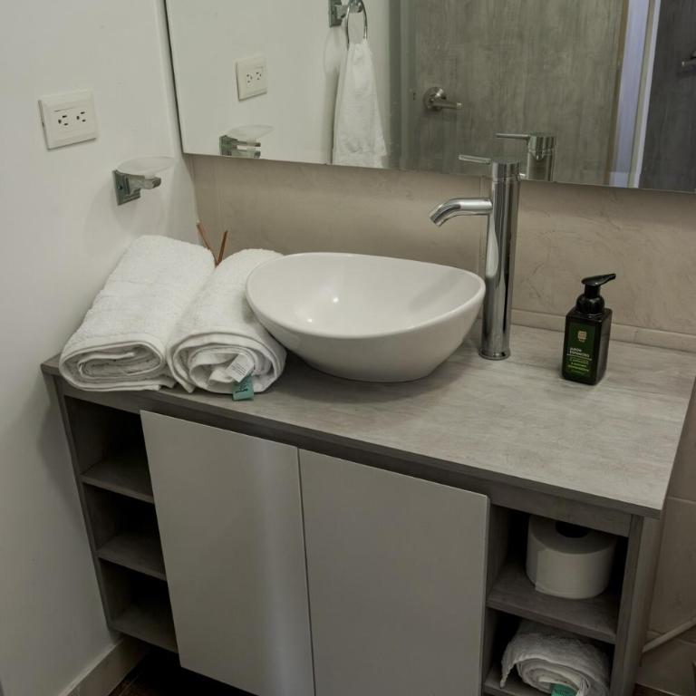 Penthouse in Medellín Jacuzzi Terrace and 360Degree View - Apartment - 74