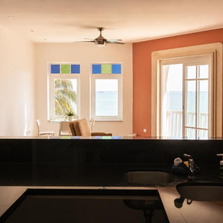 Casa Tortugas Boutique Hotel - A Hidden Gem in Cancun - Suite Junior - vistas a la laguna - 6