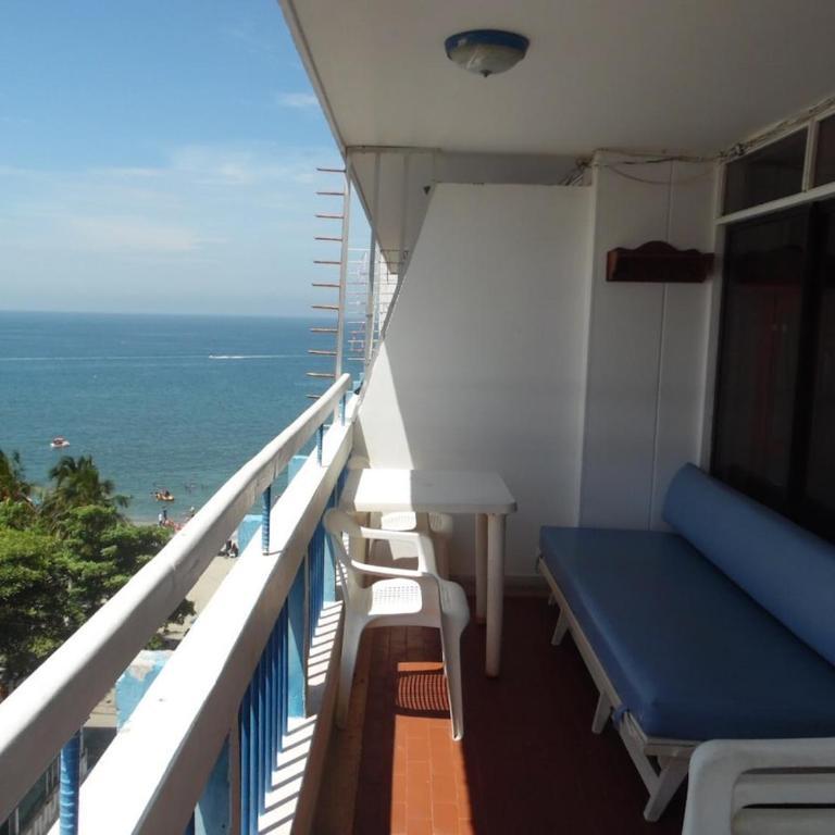 Karey 906 Rodadero - Three-Bedroom Apartment with Sea View - 41