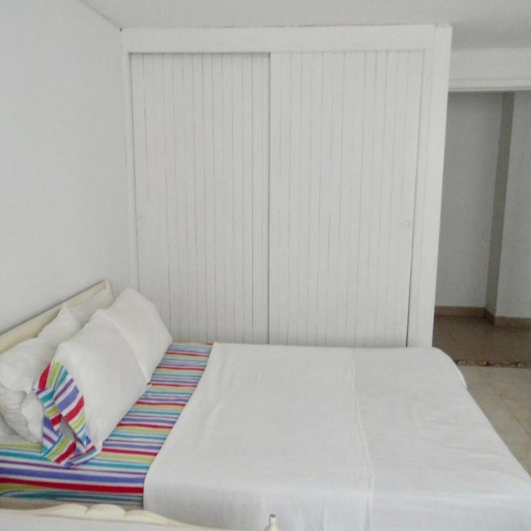 Karey 906 Rodadero - Three-Bedroom Apartment with Sea View - 35