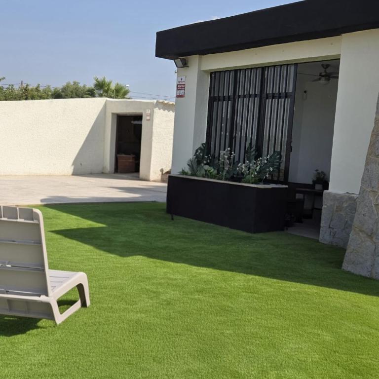 Chalet Privado en Alicante, Piscina y Barbacoa - Casa Vacanze con 4 Camere da Letto - 2