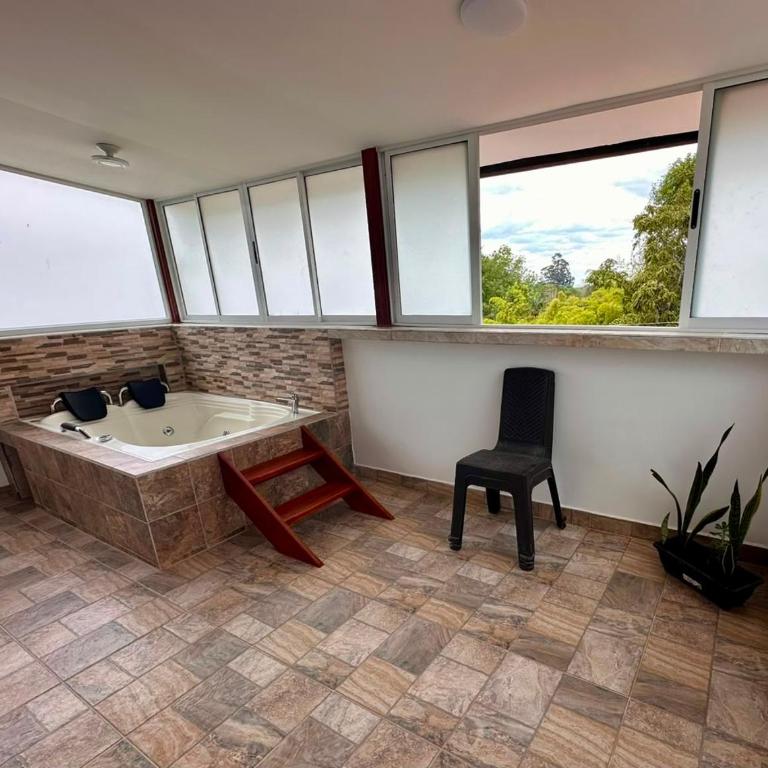 Los Barranqueros Hotel - Suite with Terrace - 4