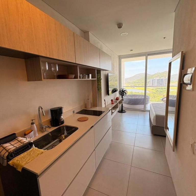 Suite con Jacuzzi y Vista Lateral al Mar - One-Bedroom Apartment - 2