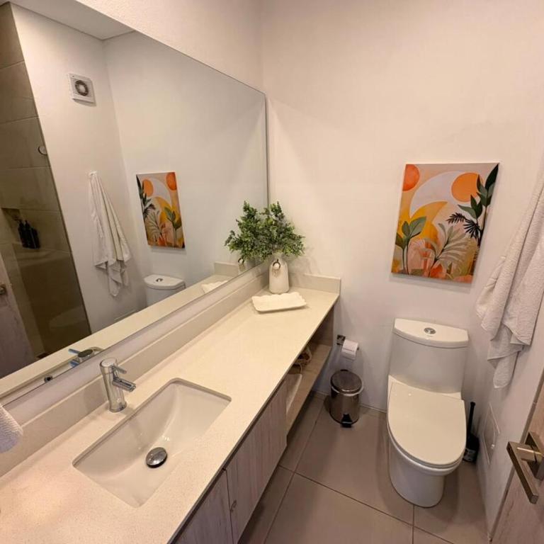 Suite con Jacuzzi y Vista Lateral al Mar - One-Bedroom Apartment - 18