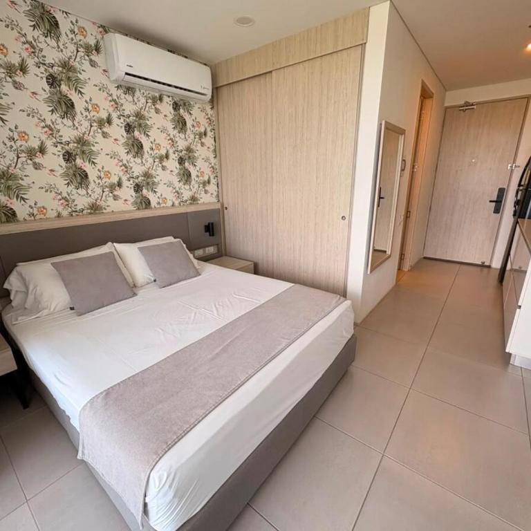 Suite con Jacuzzi y Vista Lateral al Mar - One-Bedroom Apartment - 19