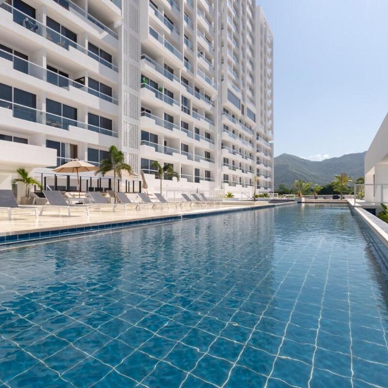 Suite con Jacuzzi y Vista Lateral al Mar - One-Bedroom Apartment - 24