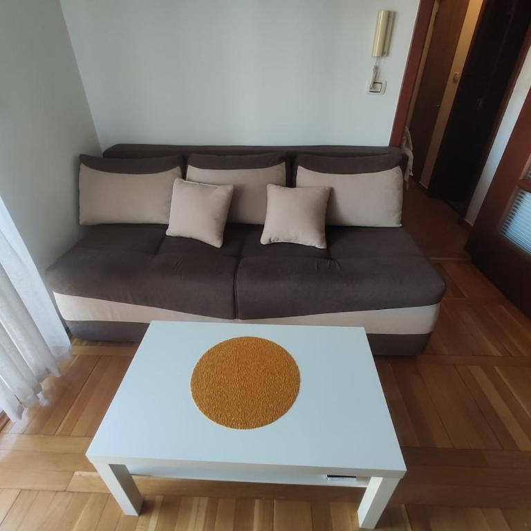 Studio Ana - Studio with Sofa Bed - 11
