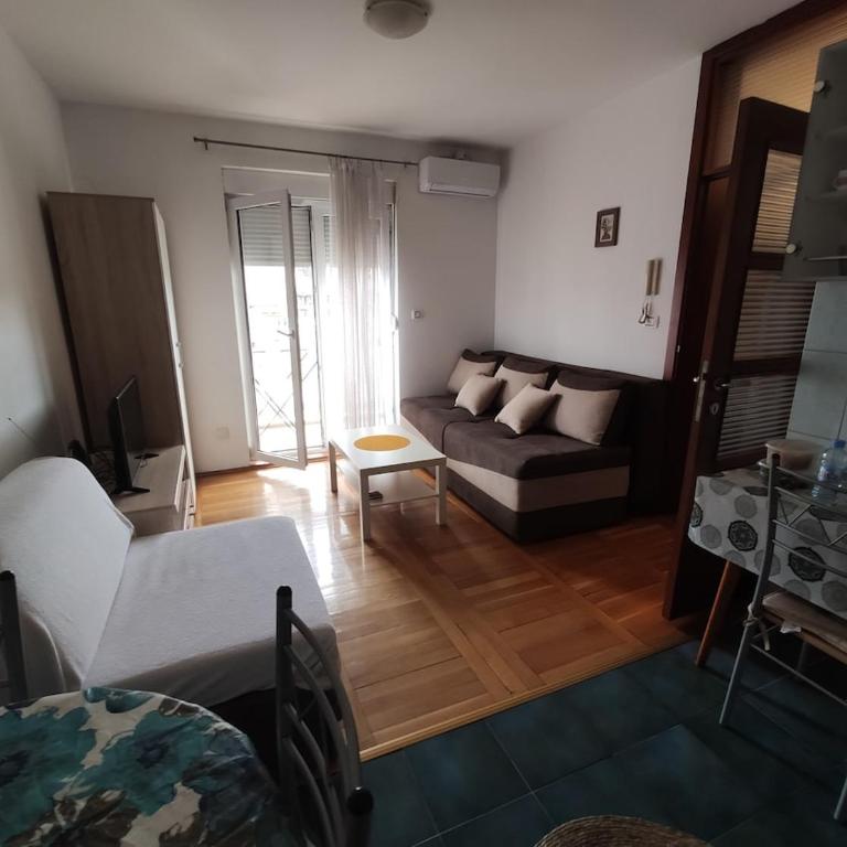Studio Ana - Studio with Sofa Bed - 13