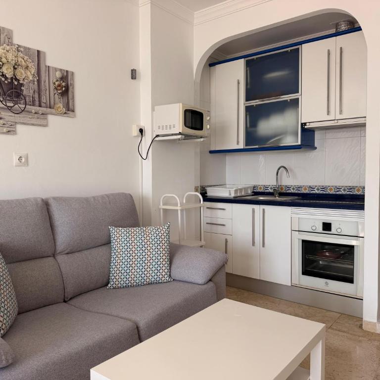 Studio MIRA MAR Castillo de Santa Clara - Apartamento Estudio con vistas al mar - 4