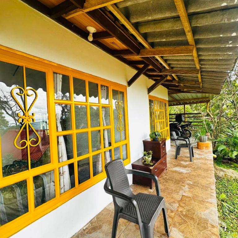 Hermoso Alojamiento en Tena Cundinamarca - Casa de 4 dormitorios - 3
