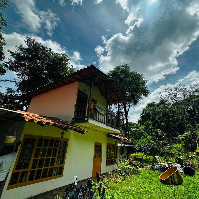 Hermoso Alojamiento en Tena Cundinamarca - Casa de 4 dormitorios - 11