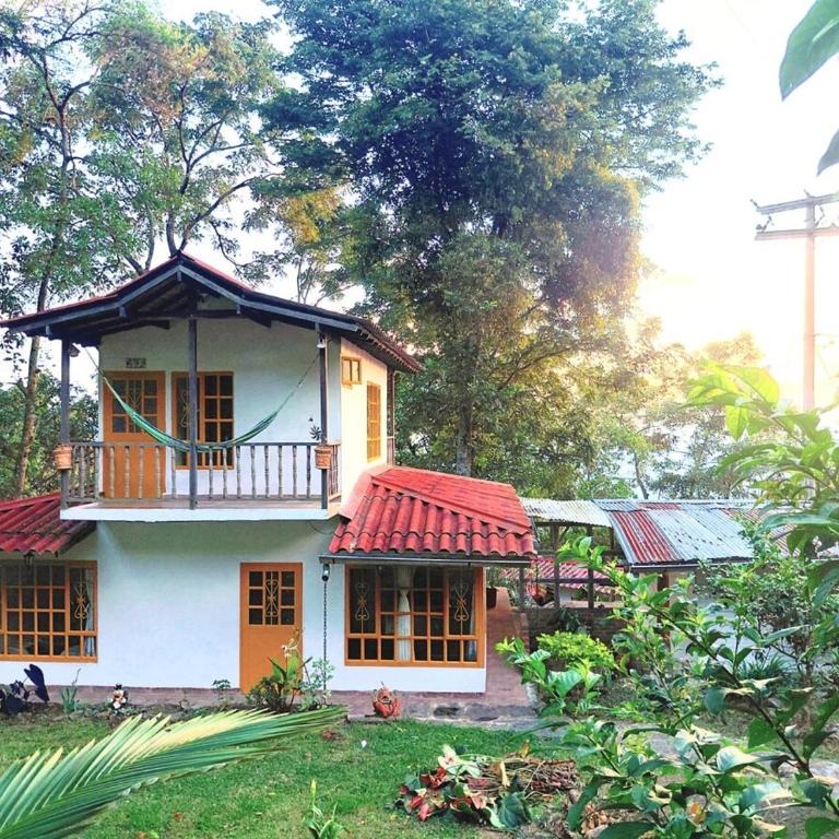 Hermoso Alojamiento en Tena Cundinamarca - Casa de 4 dormitorios - 21