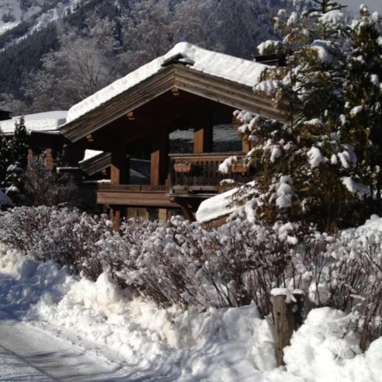 Authentic Chalet in Chamonix-Mont-Blanc - Chalet - 42